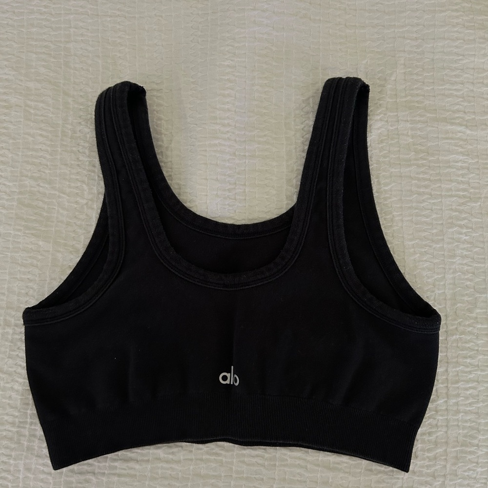 ALO Yoga Classic Black Crop Top